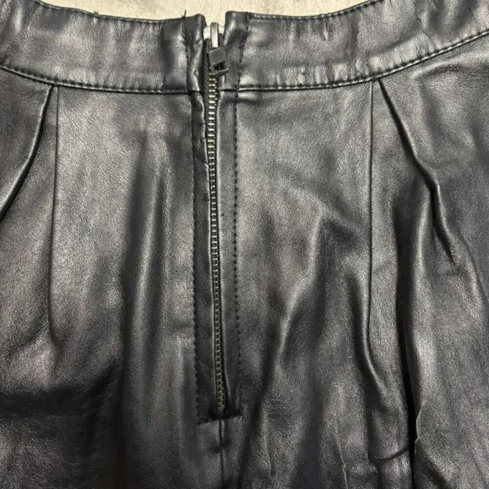 Forever 21 black M short skirt